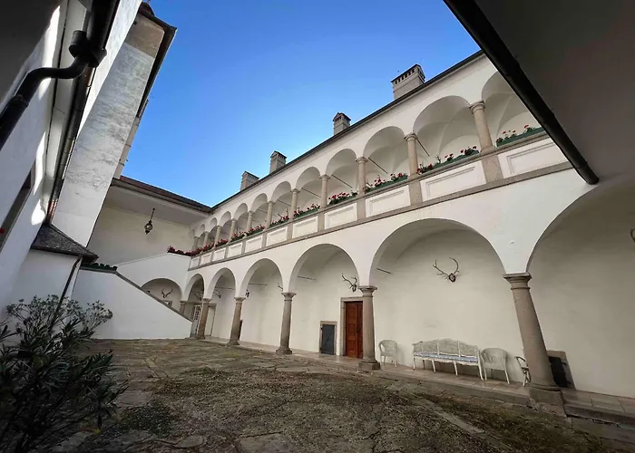 Charming Castle In Austria Vila