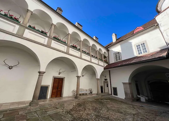 Vila Charming Castle In Austria *